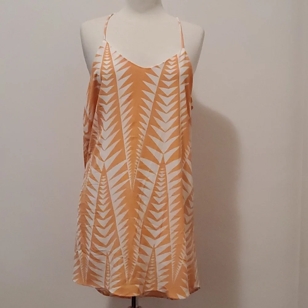 Spicy sugar size 14 peach and creme long line cami or mini dress. - Picture 1 of 5